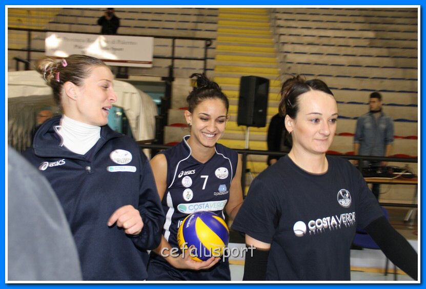 130120 volley 008_tn.jpg
